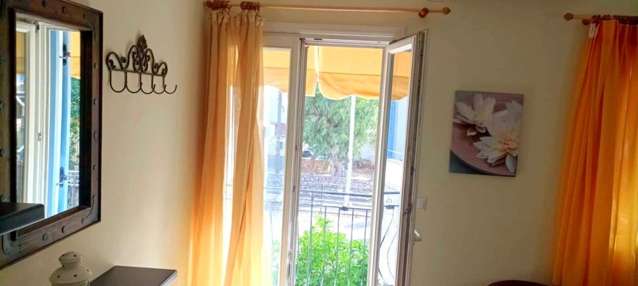 Lourantos Bayside Apartments 바티 외부 사진